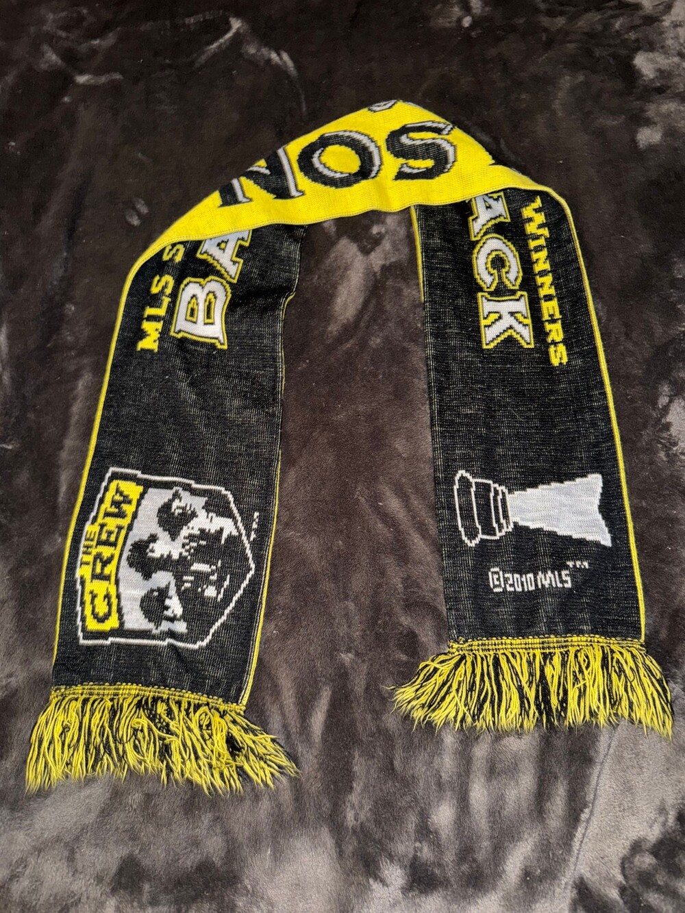 Columbus Crew MLS Cup 2010 Scarf Yellow Black Acrylic Soccer Fan